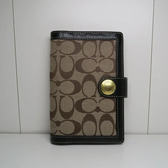 Coach Agenda Planner Address Book - Picture 2 of 9